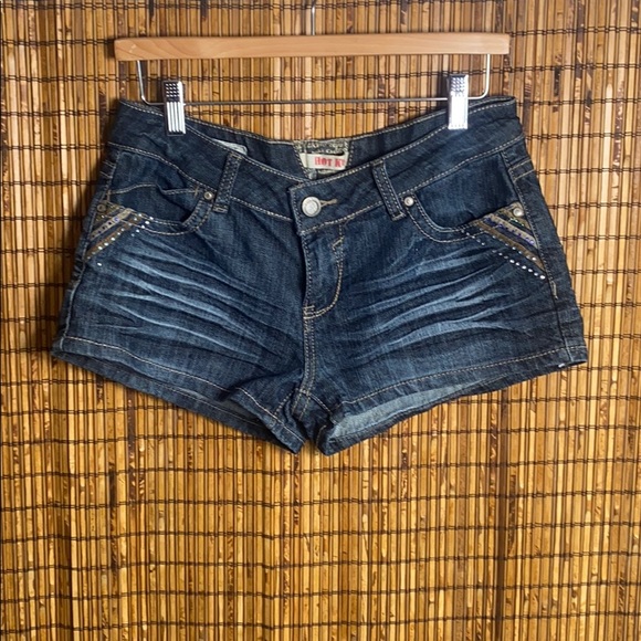 hot kiss jean shorts